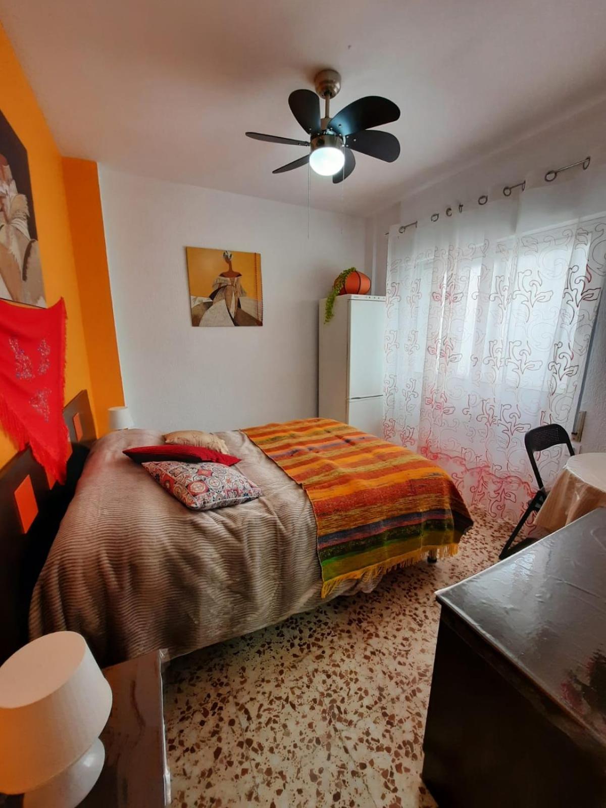 Habitaciones En Mi Piso Del Centro De อูเอลบา ภายนอก รูปภาพ