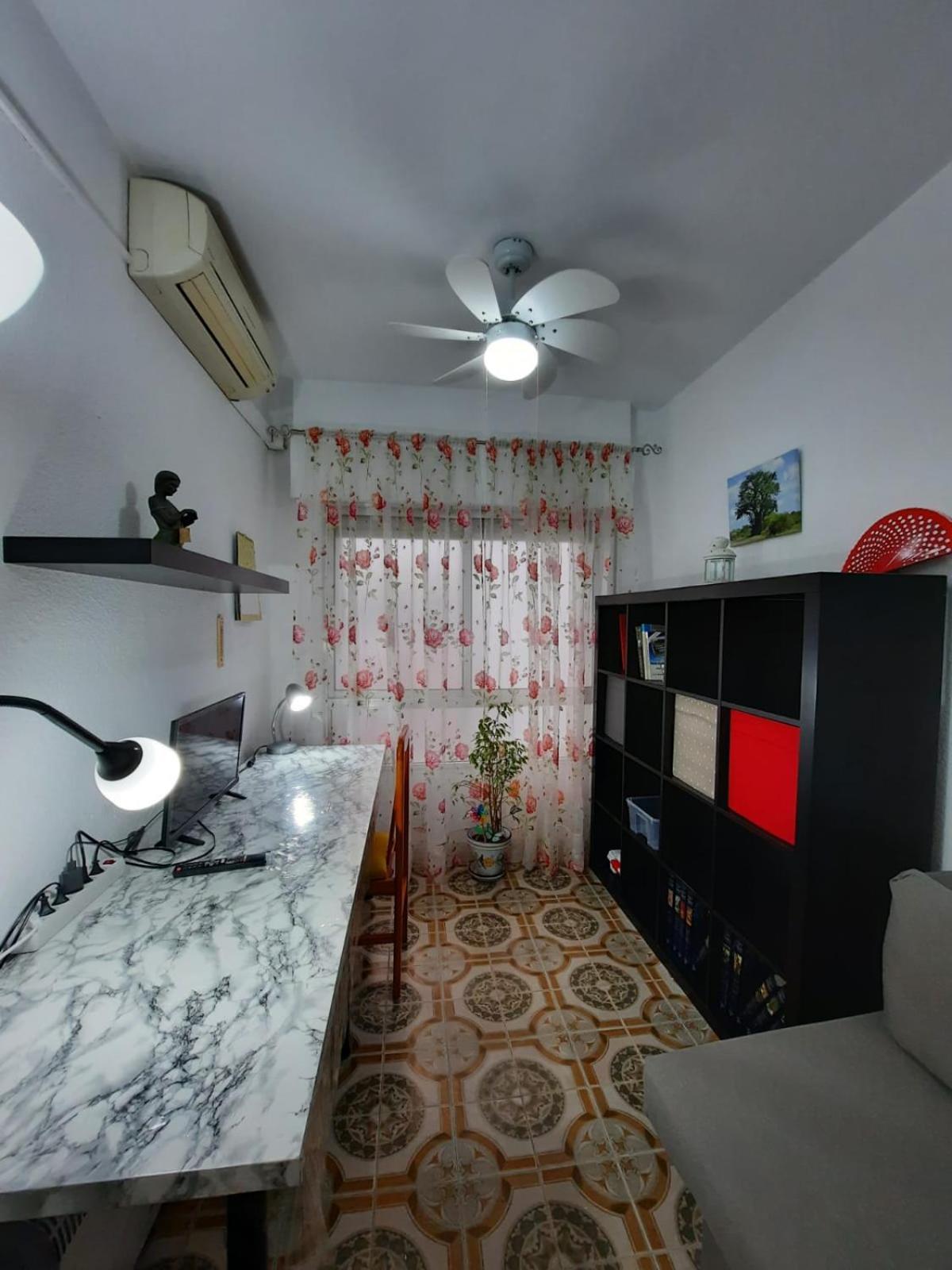 Habitaciones En Mi Piso Del Centro De อูเอลบา ภายนอก รูปภาพ